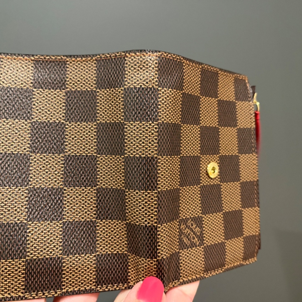 Authentic LOUIS VUITTON Victorine Damier Ebene Canvas compact wallet - Picture 7 of 11